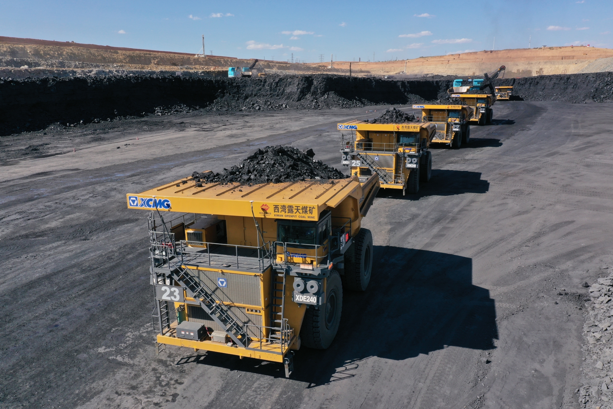 徐工无人驾驶XDE240再出圈